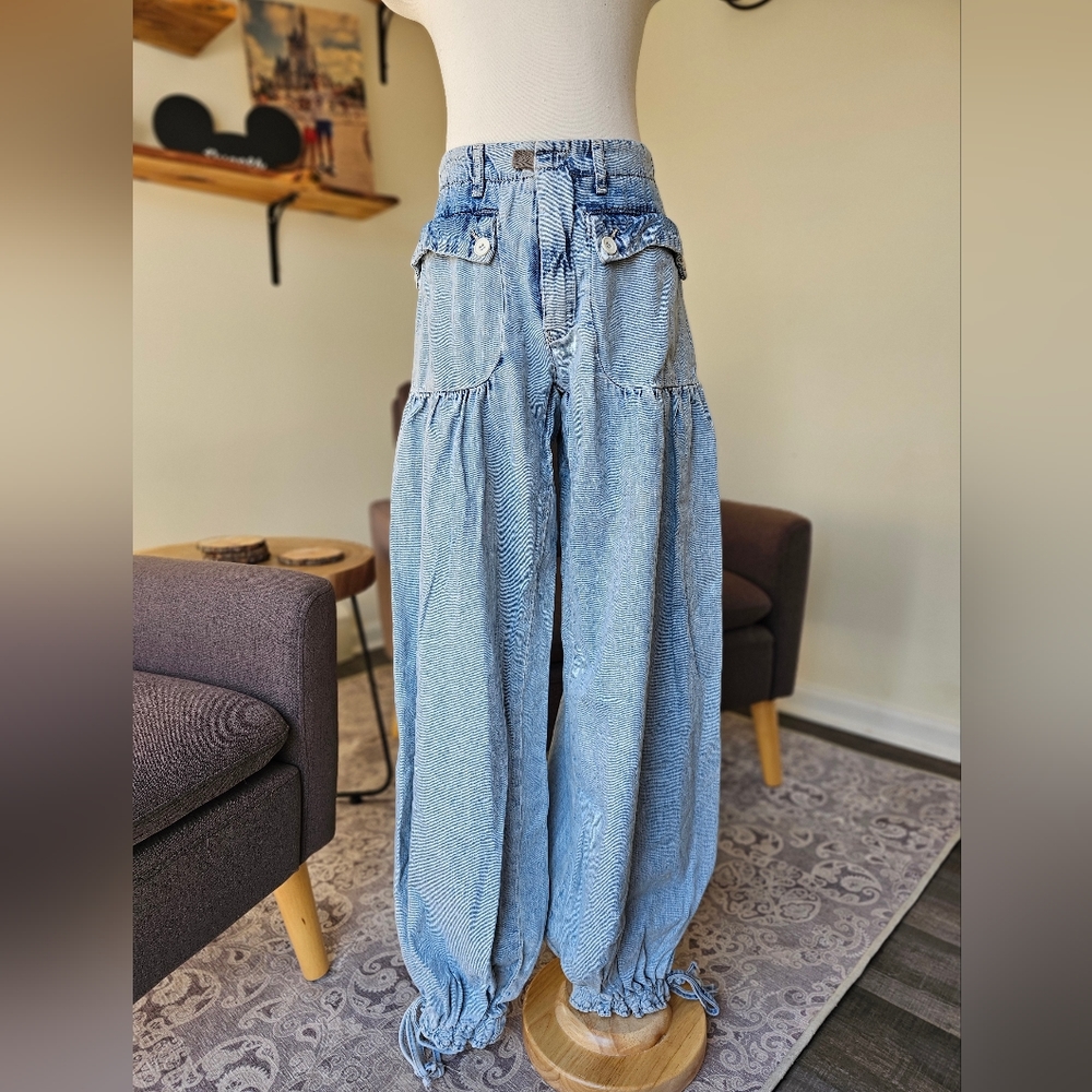 We The Free Barrel Leg Jeans
